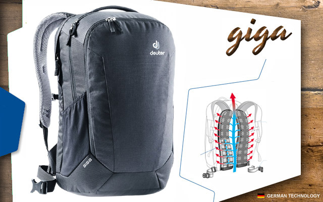   Deuter Giga | 3821020 7000 Black  